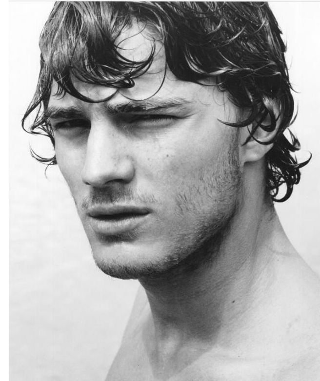 sexy actor Jamie Dornan picture with curly hairstyle with and long bangs.JPG