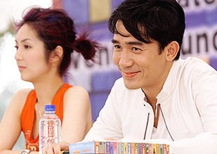 Tony Leung with medium hairstyle_Tony Leung movie Sound of Colors promoting in Singapore.jpg
